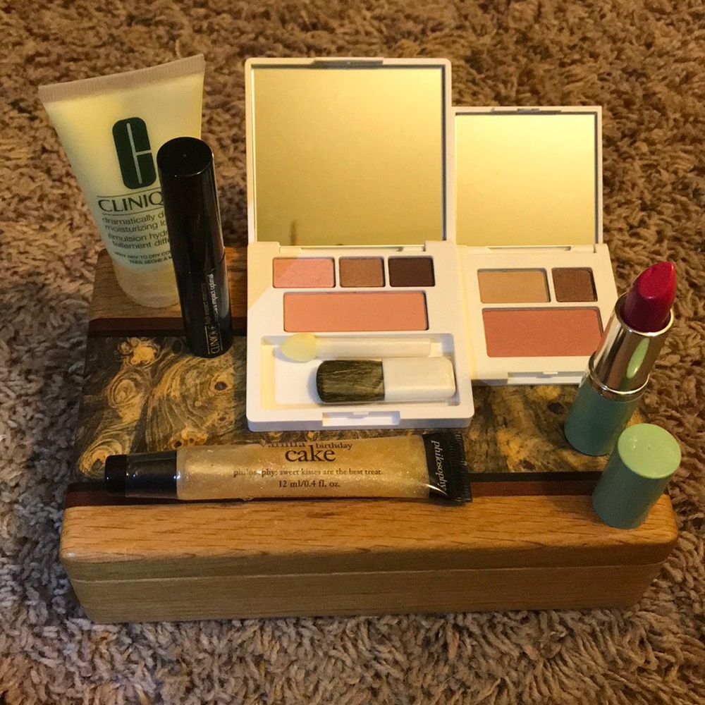 Clinique and Philosphy makeup bundle